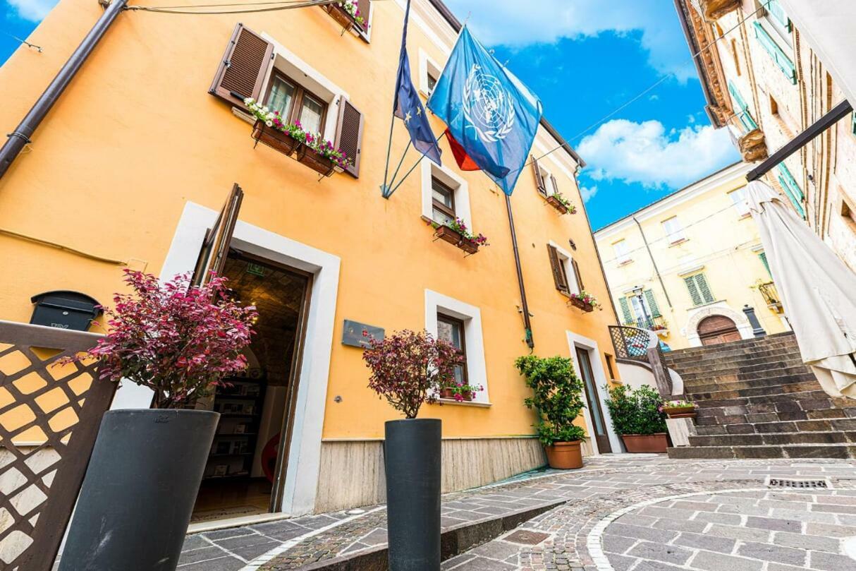 Bed and Breakfast Antico Borgo Chieti Exterior foto